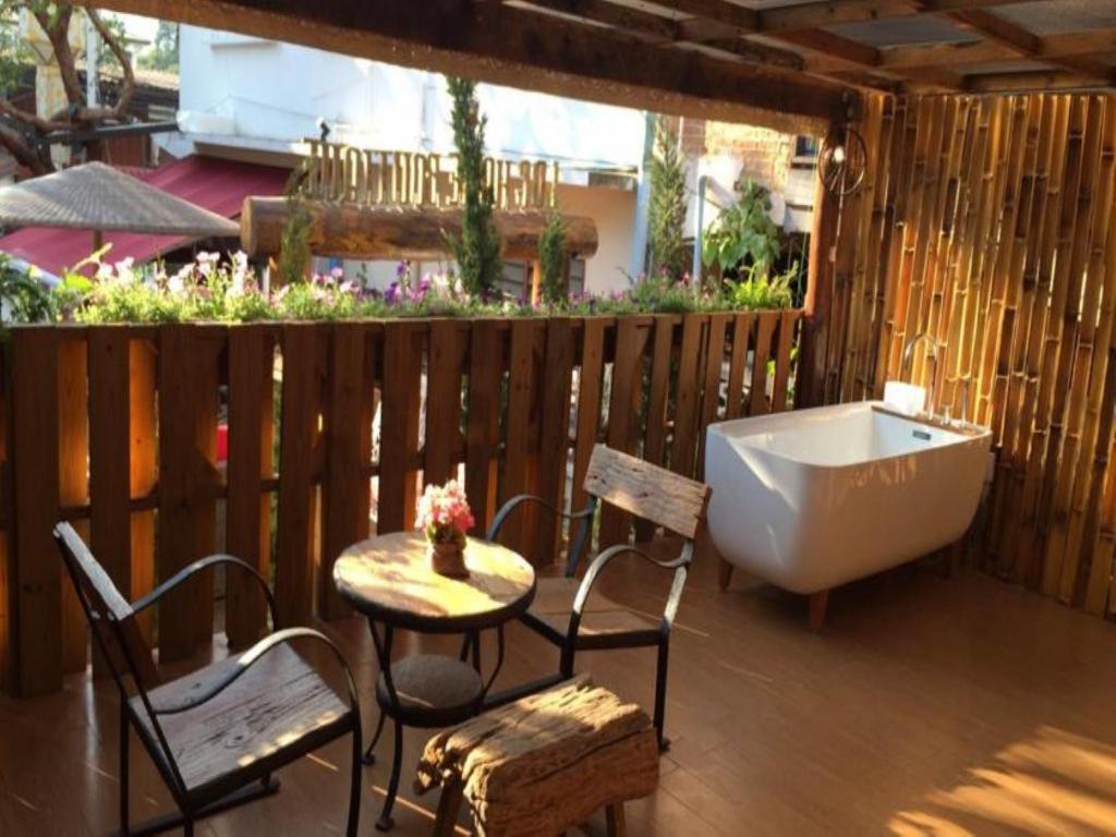 Loghome Boutique Chiang Mai Exterior foto